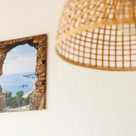 Apartment Vistes Al Mar Ideal Per Parelles I Teletreball Blanes